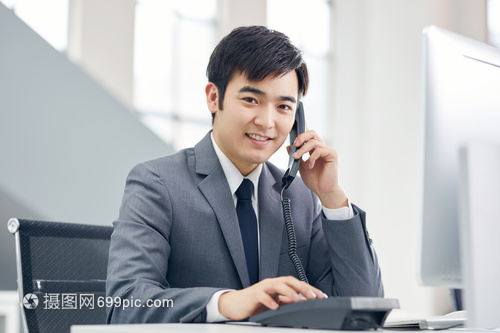 商務(wù)溝通的藝術(shù) 企業(yè)管理咨詢(xún)中的電話溝通策略